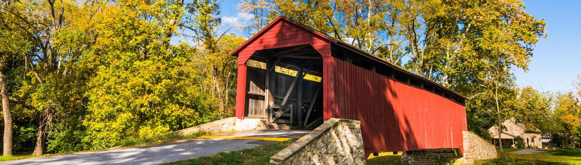 USA Covered Bridge in New England