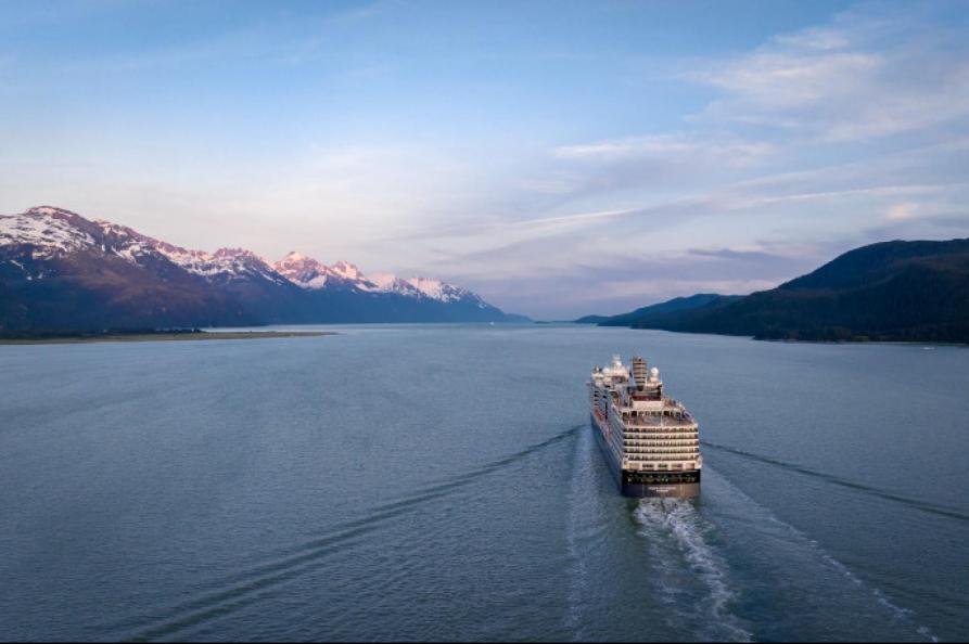 Holland America Line Nieuw- Amsterdam Alaska