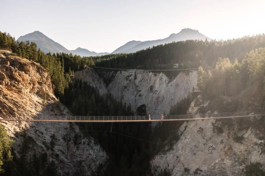 Canada Golden Skybridge